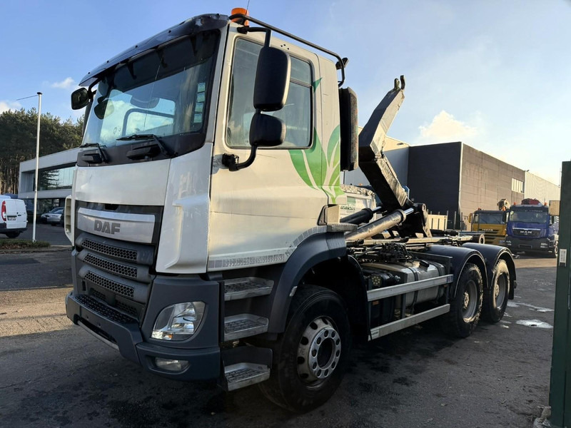 DAF CF 460 6x4 FAT HOOKLIFT - WB 3m35 - STEEL SPRING / BIG AXLES HUB REDUCTION - EURO 6 - BE TRUCK - Multibasculante camión: foto 3 DAF CF 460 6x4 FAT HOOKLIFT - WB 3m35 - STEEL SPRING / BIG AXLES HUB REDUCTION - EURO 6 - BE TRUCK - Multibasculante camión: foto 3