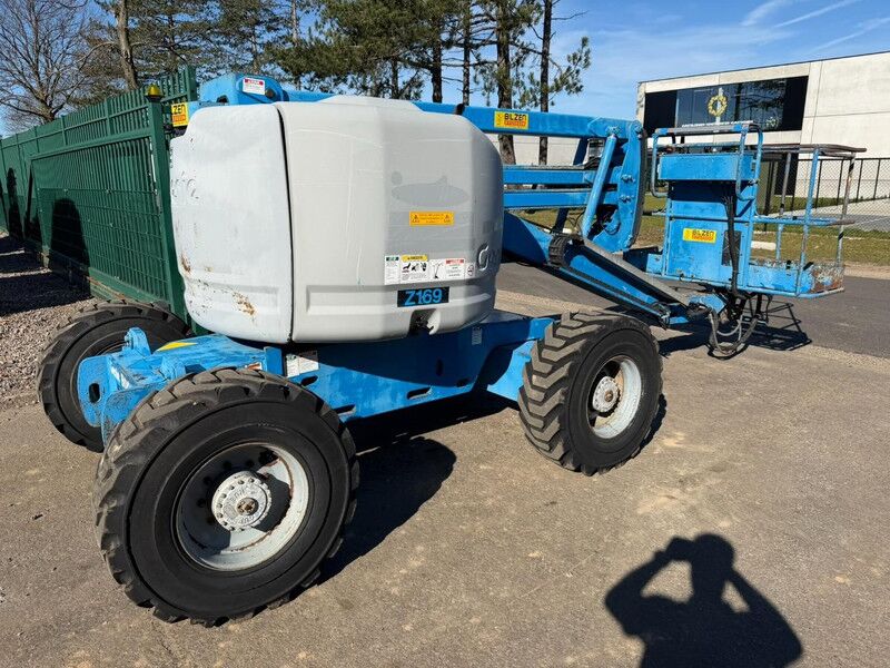 Genie Z45/25 4WD - WH 15.7m - 2874h - 227kg - DEUTZ 4 CYL - DIESEL - 6370kg - CE - BELGIAN MACHINE - Plataforma elevadora: foto 5 Genie Z45/25 4WD - WH 15.7m - 2874h - 227kg - DEUTZ 4 CYL - DIESEL - 6370kg - CE - BELGIAN MACHINE - Plataforma elevadora: foto 5