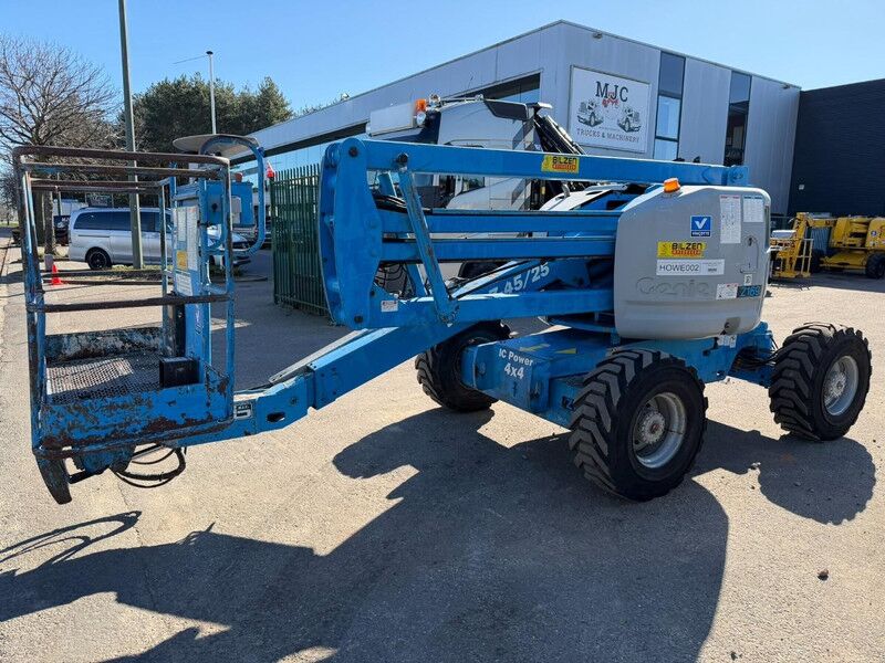 Genie Z45/25 4WD - WH 15.7m - 2874h - 227kg - DEUTZ 4 CYL - DIESEL - 6370kg - CE - BELGIAN MACHINE - Plataforma elevadora: foto 2 Genie Z45/25 4WD - WH 15.7m - 2874h - 227kg - DEUTZ 4 CYL - DIESEL - 6370kg - CE - BELGIAN MACHINE - Plataforma elevadora: foto 2