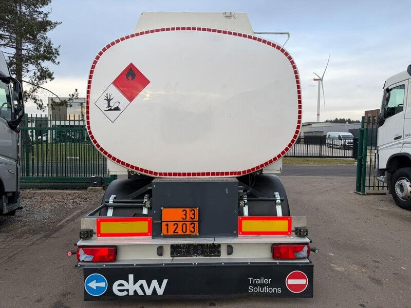 LAG 1-AXLE FUEL TANKER / CITERNE MAZOUT 25.000L - 5 COMPARTIMENTS / KAMMERN - *NEW AXLE with DISC BRAKES + ABS* - TOP CONDITION - Cisterna semirremolque: foto 5 LAG 1-AXLE FUEL TANKER / CITERNE MAZOUT 25.000L - 5 COMPARTIMENTS / KAMMERN - *NEW AXLE with DISC BRAKES + ABS* - TOP CONDITION - Cisterna semirremolque: foto 5