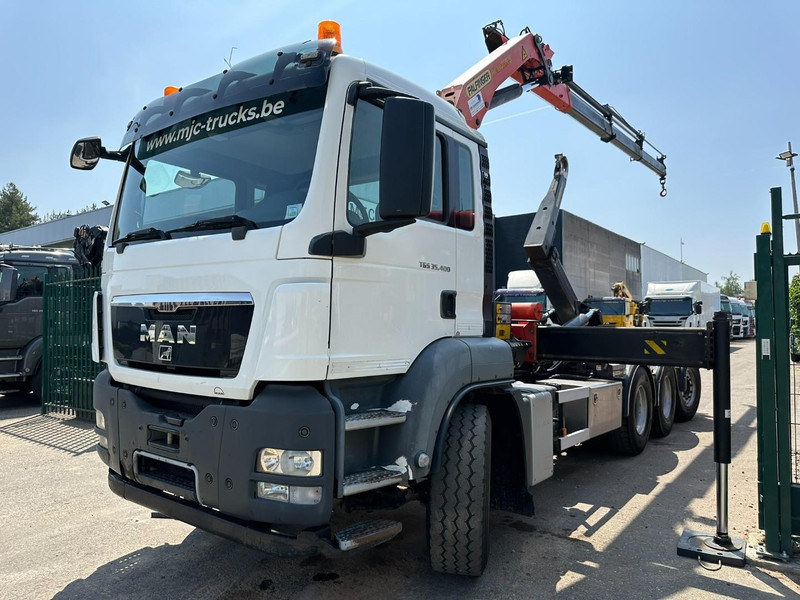 MAN TGS 35.400 8x4 TRIDEM HOOKLIFT T22 + CRANE PALFINGER PK 18001 EH + RADIO - EURO 5 - LIFT/STEERING AXLE - BE TRUCK - Multibasculante camión, Camión grúa: foto 2 MAN TGS 35.400 8x4 TRIDEM HOOKLIFT T22 + CRANE PALFINGER PK 18001 EH + RADIO - EURO 5 - LIFT/STEERING AXLE - BE TRUCK - Multibasculante camión, Camión grúa: foto 2