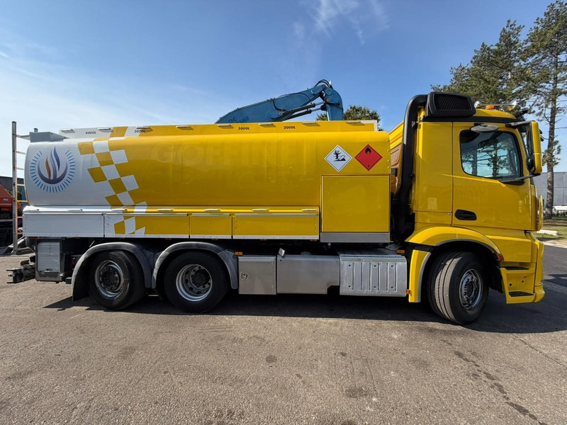 Mercedes-Benz ANTOS 2632 6x2 FUEL TANKER 16.000L - 4 COMP - DIESEL / PETROL - RETARDER - EURO 6 - LIFT / STEERING AXLE - *FULL AIR* - BE TRUCK - Cisterna camión: foto 4 Mercedes-Benz ANTOS 2632 6x2 FUEL TANKER 16.000L - 4 COMP - DIESEL / PETROL - RETARDER - EURO 6 - LIFT / STEERING AXLE - *FULL AIR* - BE TRUCK - Cisterna camión: foto 4