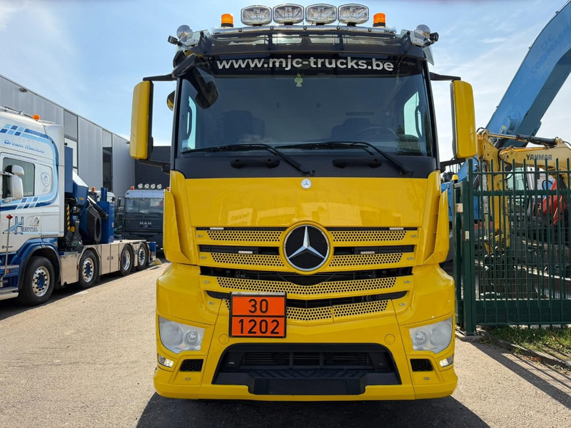 Mercedes-Benz ANTOS 2632 6x2 FUEL TANKER 16.000L - 4 COMP - DIESEL / PETROL - RETARDER - EURO 6 - LIFT / STEERING AXLE - *FULL AIR* - BE TRUCK - Cisterna camión: foto 2 Mercedes-Benz ANTOS 2632 6x2 FUEL TANKER 16.000L - 4 COMP - DIESEL / PETROL - RETARDER - EURO 6 - LIFT / STEERING AXLE - *FULL AIR* - BE TRUCK - Cisterna camión: foto 2
