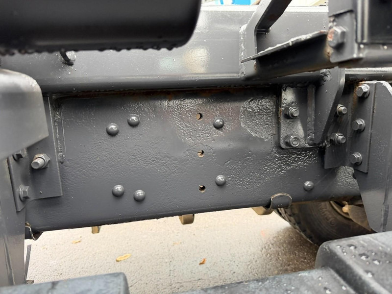 Multibasculante camión Scania 114C-380 6X4 HOOKLIFT / GANCHO HIAB MULTILIFT - RETARDER - A/C - EURO 3 - SPRING / BALLESTAS / BLATT / LAMES: foto 19 Multibasculante camión Scania 114C-380 6X4 HOOKLIFT / GANCHO HIAB MULTILIFT - RETARDER - A/C - EURO 3 - SPRING / BALLESTAS / BLATT / LAMES: foto 19