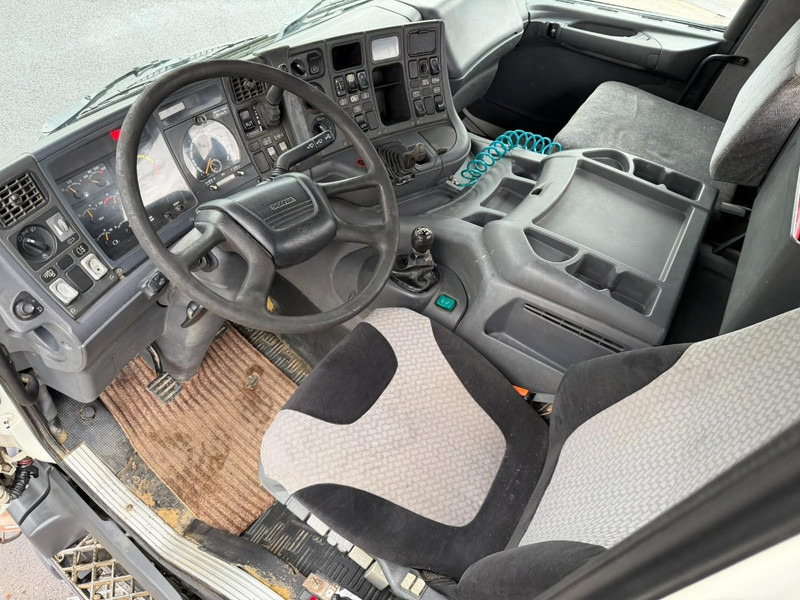 Multibasculante camión Scania 114C-380 6X4 HOOKLIFT / GANCHO HIAB MULTILIFT - RETARDER - A/C - EURO 3 - SPRING / BALLESTAS / BLATT / LAMES: foto 8 Multibasculante camión Scania 114C-380 6X4 HOOKLIFT / GANCHO HIAB MULTILIFT - RETARDER - A/C - EURO 3 - SPRING / BALLESTAS / BLATT / LAMES: foto 8