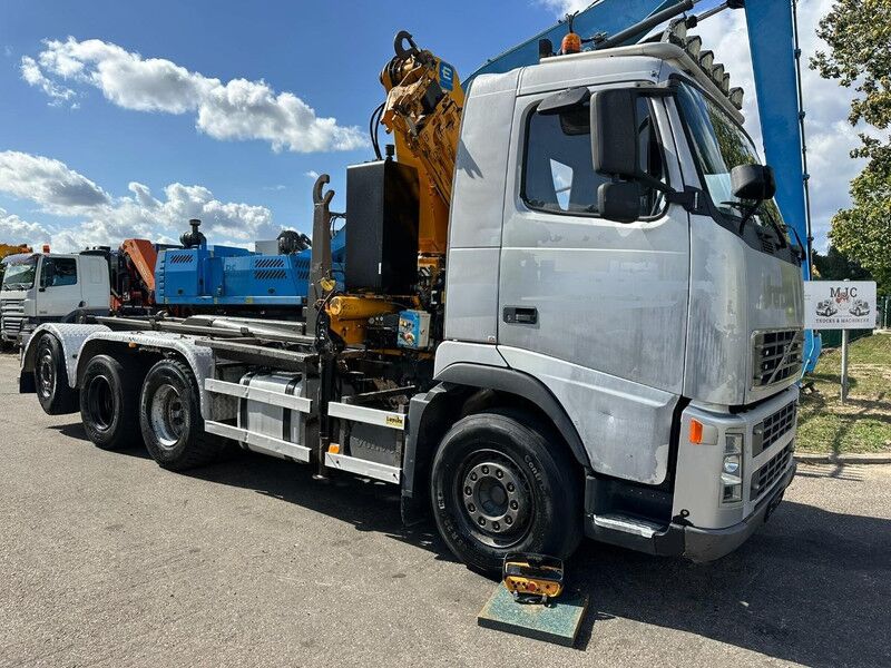 Volvo FH12-420 8x4 HOOKLIFT AJK + CRANE EFFER 250 - 3S - RADIO - TRIDEM LIFT + STEERING AXLE - I SHIFT - BE TRUCK - Multibasculante camión, Camión grúa: foto 2 Volvo FH12-420 8x4 HOOKLIFT AJK + CRANE EFFER 250 - 3S - RADIO - TRIDEM LIFT + STEERING AXLE - I SHIFT - BE TRUCK - Multibasculante camión, Camión grúa: foto 2