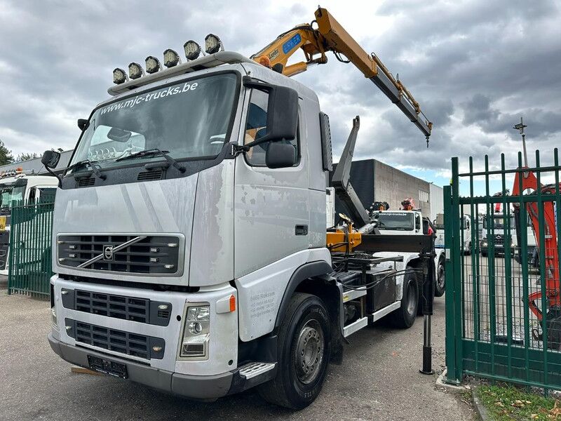 Volvo FH12-420 8x4 HOOKLIFT AJK + CRANE EFFER 250 - 3S - RADIO - TRIDEM LIFT + STEERING AXLE - I SHIFT - BE TRUCK - Multibasculante camión, Camión grúa: foto 4 Volvo FH12-420 8x4 HOOKLIFT AJK + CRANE EFFER 250 - 3S - RADIO - TRIDEM LIFT + STEERING AXLE - I SHIFT - BE TRUCK - Multibasculante camión, Camión grúa: foto 4