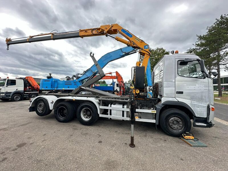Volvo FH12-420 8x4 HOOKLIFT AJK + CRANE EFFER 250 - 3S - RADIO - TRIDEM LIFT + STEERING AXLE - I SHIFT - BE TRUCK - Multibasculante camión, Camión grúa: foto 5 Volvo FH12-420 8x4 HOOKLIFT AJK + CRANE EFFER 250 - 3S - RADIO - TRIDEM LIFT + STEERING AXLE - I SHIFT - BE TRUCK - Multibasculante camión, Camión grúa: foto 5