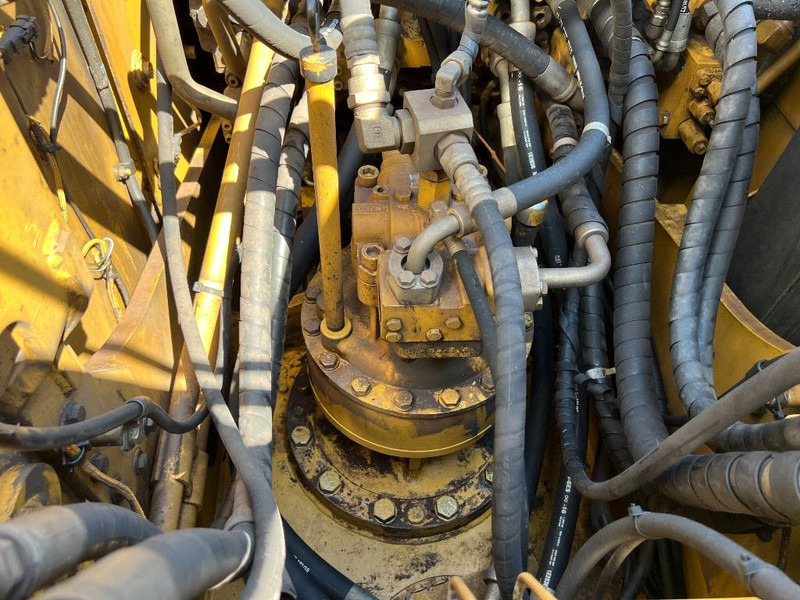 Excavadora de cadenas Cat 320D L: foto 14
