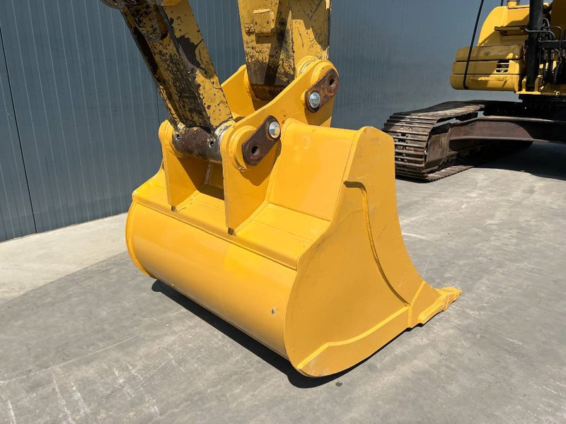 Excavadora de cadenas Cat 320D L: foto 10
