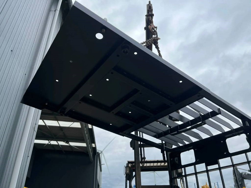 Cat 329D Guard - Cabina e interior para Maquinaria de construcción: foto 4 Cat 329D Guard - Cabina e interior para Maquinaria de construcción: foto 4