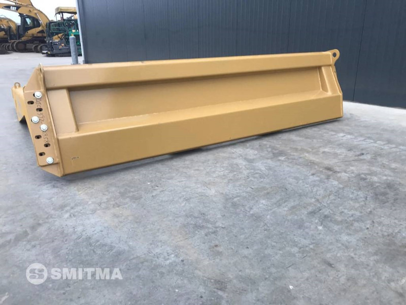 Cat 725 - Trampilla elevadora para Maquinaria de construcción: foto 5 Cat 725 - Trampilla elevadora para Maquinaria de construcción: foto 5