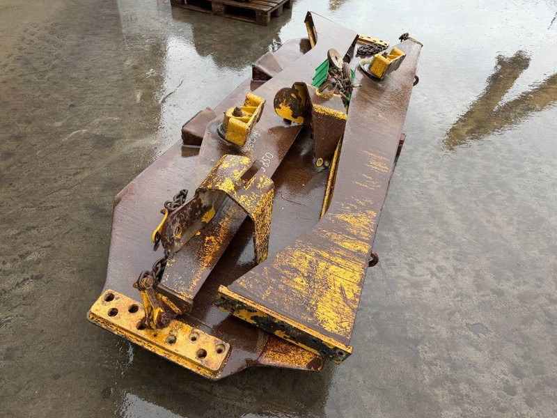 Cat 730 - Trampilla elevadora para Maquinaria de construcción: foto 3 Cat 730 - Trampilla elevadora para Maquinaria de construcción: foto 3