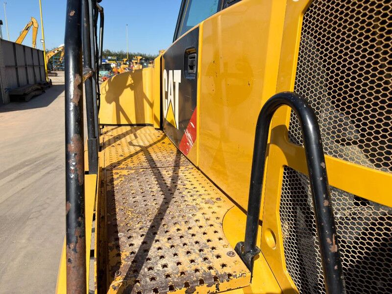 Dúmper articulado Cat 730C2: foto 16 Dúmper articulado Cat 730C2: foto 16