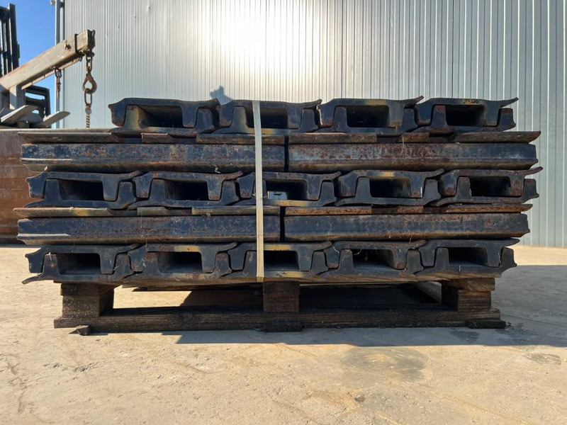 Cat 330C / 330D / 336D / 336E / 336F Shoes - Implemento para Maquinaria de construcción: foto 4 Cat 330C / 330D / 336D / 336E / 336F Shoes - Implemento para Maquinaria de construcción: foto 4