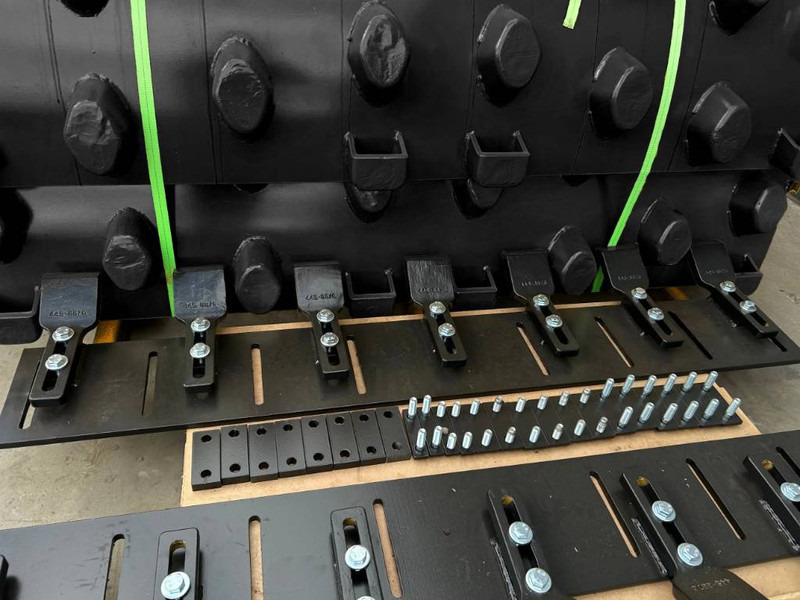 Dynapac CA3500 - Implemento para Maquinaria de construcción: foto 4 Dynapac CA3500 - Implemento para Maquinaria de construcción: foto 4