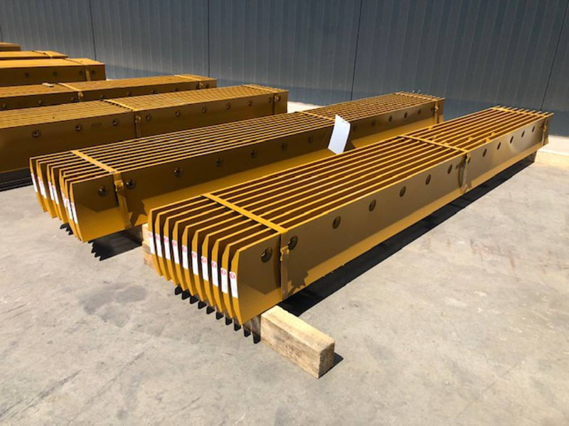 Edge Grader Set - Implemento para Maquinaria de construcción: foto 2 Edge Grader Set - Implemento para Maquinaria de construcción: foto 2