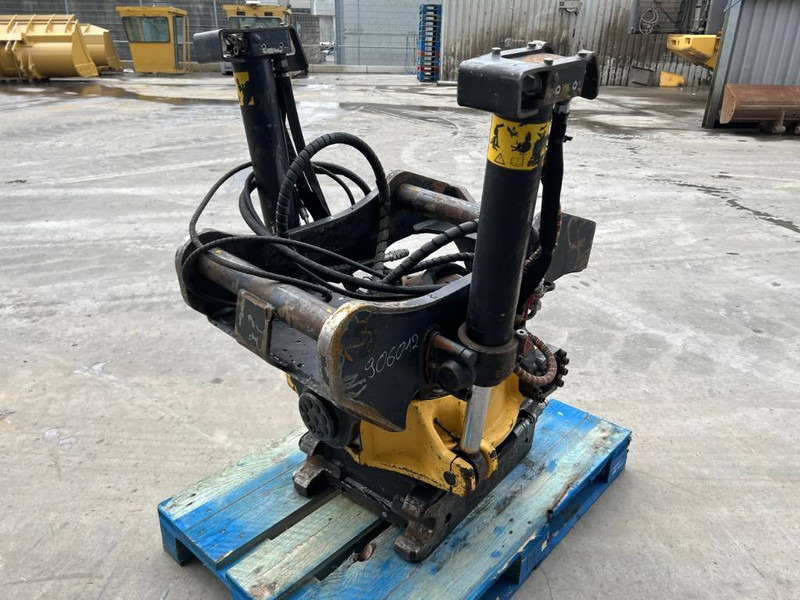 Engcon EC226-S70-70-SS10 - Implemento para Maquinaria de construcción: foto 5 Engcon EC226-S70-70-SS10 - Implemento para Maquinaria de construcción: foto 5