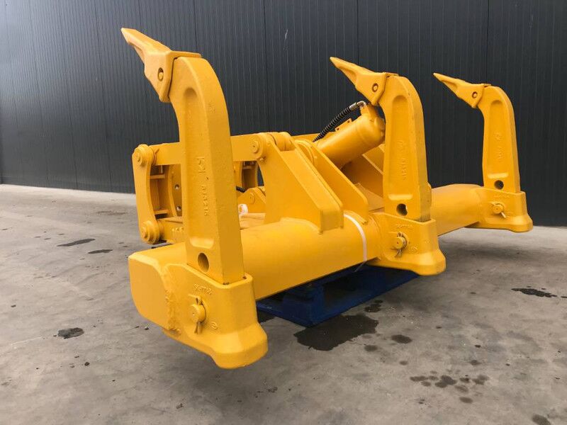 Komatsu D65 - Implemento para Maquinaria de construcción: foto 2 Komatsu D65 - Implemento para Maquinaria de construcción: foto 2
