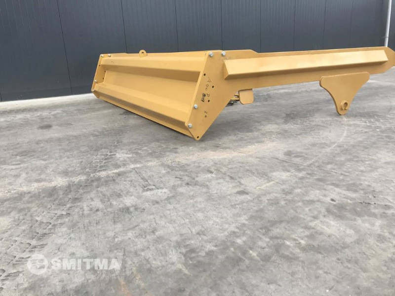 Trampilla elevadora para Maquinaria de construcción nuevo Volvo A40D: foto 6