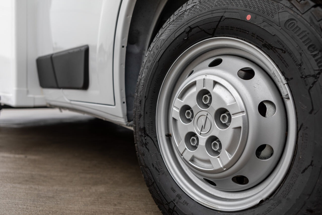 Camión tienda nuevo Bannert FOOD TRUCK Imbiss Handlowy Empty: foto 7