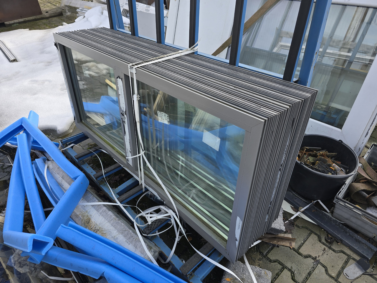 ALUPROF, BASTION FIX +RU 1600x700 - Herramienta/ Equipo: foto 1 ALUPROF, BASTION FIX +RU 1600x700 - Herramienta/ Equipo: foto 1