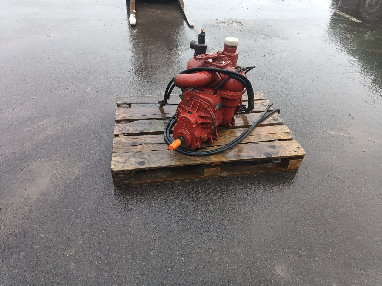 HTS 100.27 - Cuba de purín: foto 2 HTS 100.27 - Cuba de purín: foto 2