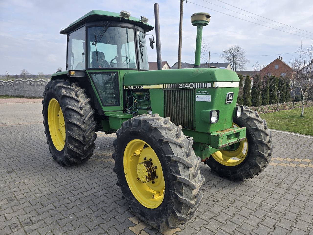 JOHN DEERE 3140 - Tractor: foto 2 JOHN DEERE 3140 - Tractor: foto 2