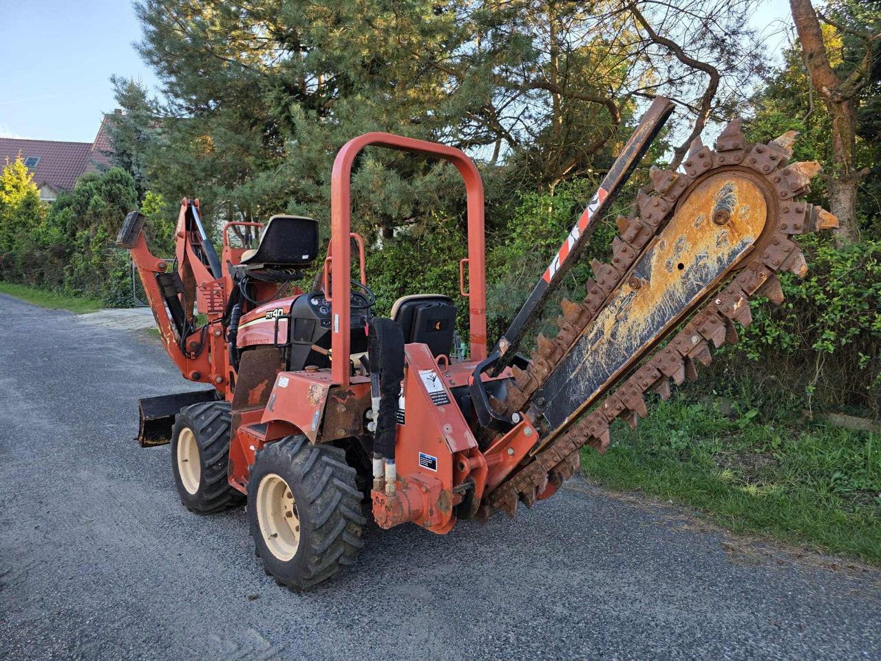 Knikmops Ditch Witch rt40 - Zanjadora: foto 4 Knikmops Ditch Witch rt40 - Zanjadora: foto 4