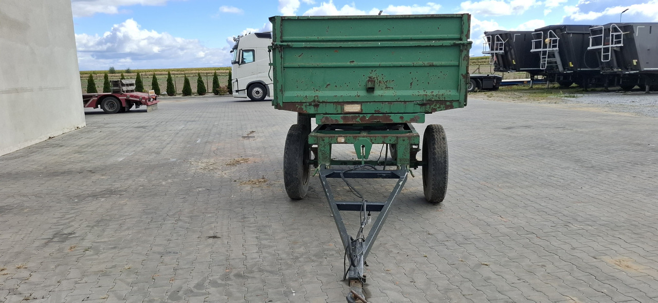 LE PUISET 352 E - Remolque volquete agrícola: foto 4 LE PUISET 352 E - Remolque volquete agrícola: foto 4