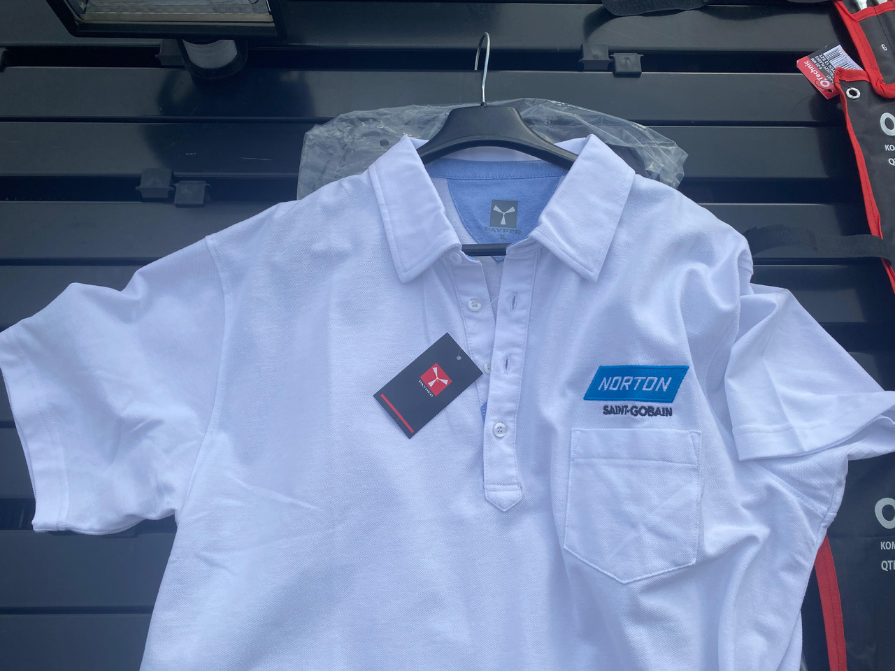 Norton, Dedra ukośnica, zestaw kluczy, lampa z czujnikiem, koszulka Polo - Herramienta para vehículos: foto 4 Norton, Dedra ukośnica, zestaw kluczy, lampa z czujnikiem, koszulka Polo - Herramienta para vehículos: foto 4