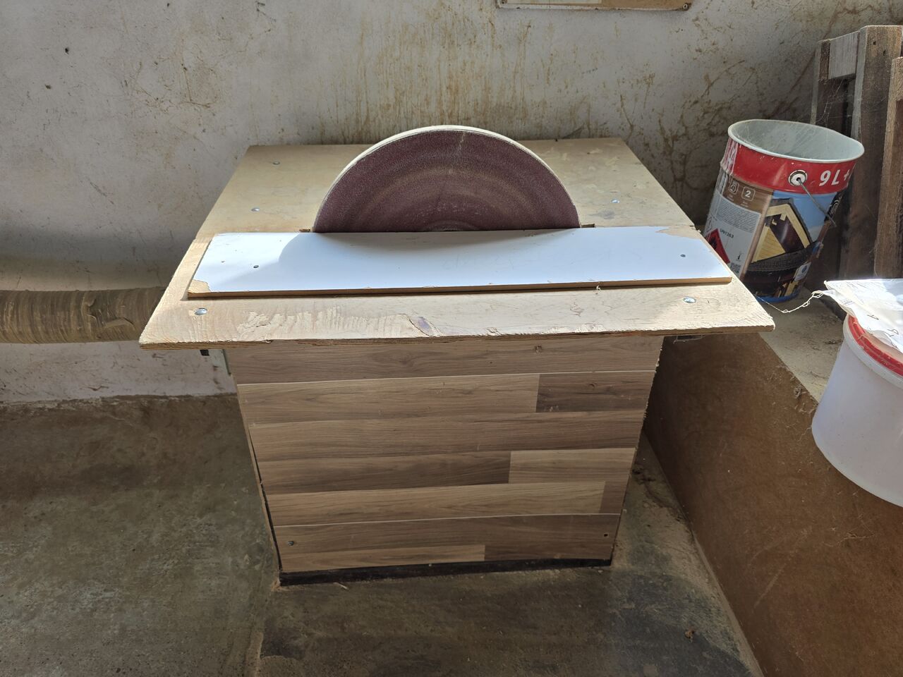 Szlifierka stołowa tarczowa talerzowa - Máquina para madera: foto 1 Szlifierka stołowa tarczowa talerzowa - Máquina para madera: foto 1