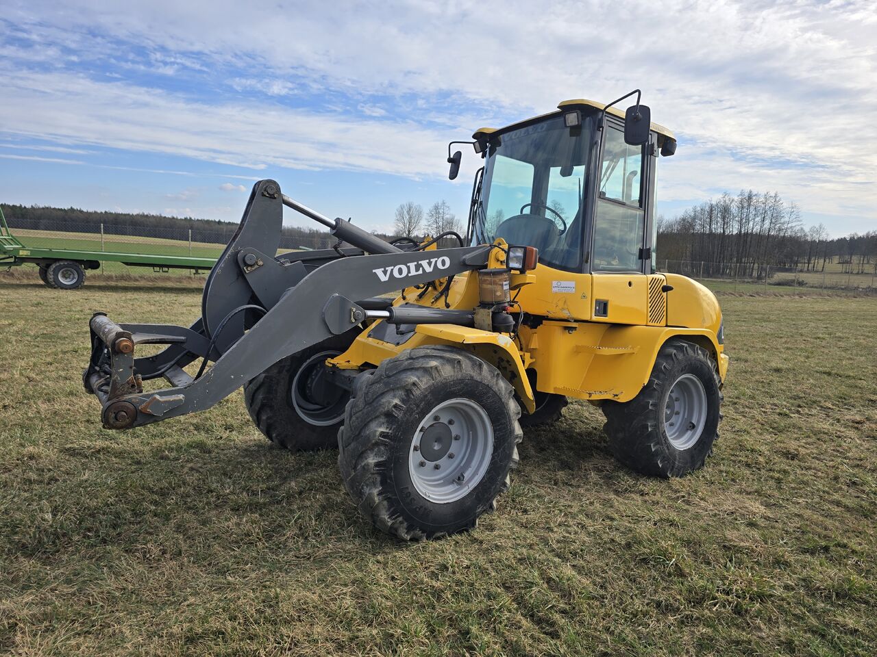 VOLVO L35 - Cargadora de ruedas: foto 2 VOLVO L35 - Cargadora de ruedas: foto 2