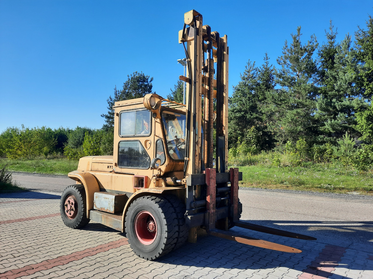 Hyster H 110 / 150F Challenger - Carretilla elevadora diésel: foto 2 Hyster H 110 / 150F Challenger - Carretilla elevadora diésel: foto 2