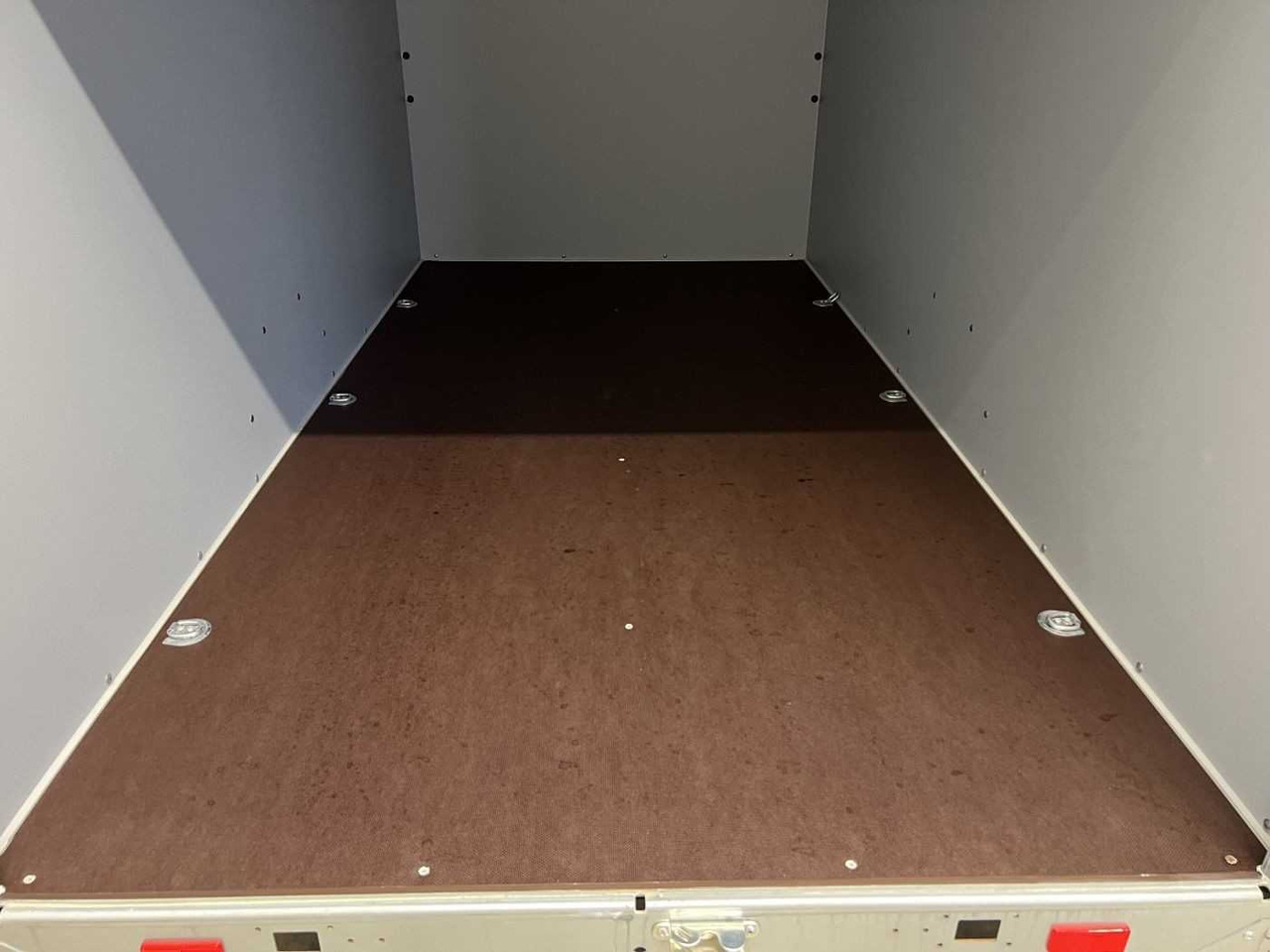 BOECKMANN KT 3015/15 M F Kofferanhänger - Caja cerrada remolque: foto 4 BOECKMANN KT 3015/15 M F Kofferanhänger - Caja cerrada remolque: foto 4