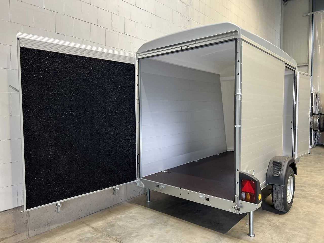Caja cerrada remolque nuevo BOECKMANN KT-PB-AL 3015/15 M F Tür Kofferanhänger: foto 7