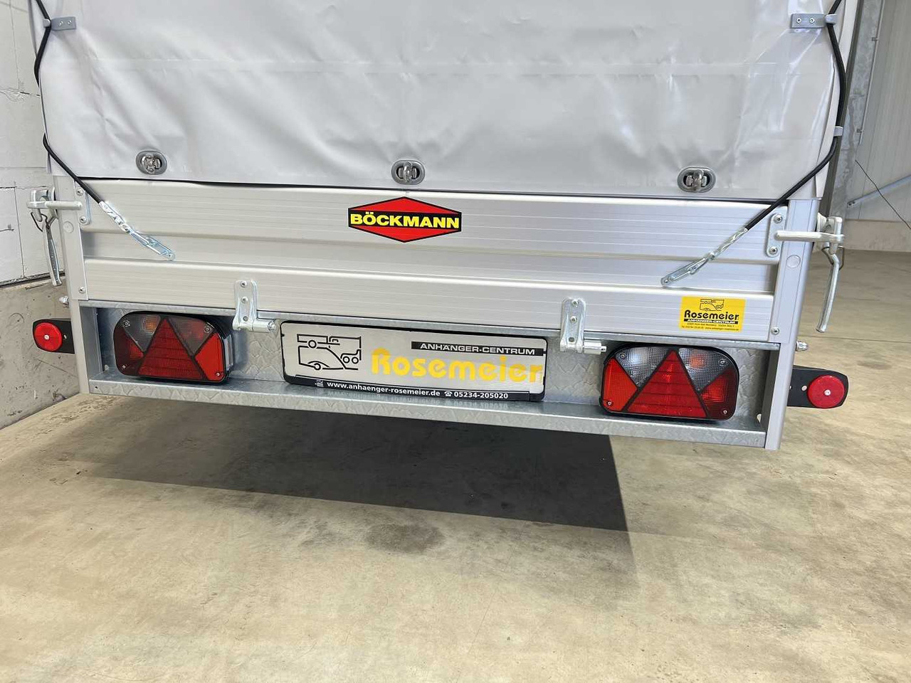 BOECKMANN TL-AL 2513/75 Plane Kastenanhänger ungebremst - Remolque de coche: foto 4 BOECKMANN TL-AL 2513/75 Plane Kastenanhänger ungebremst - Remolque de coche: foto 4