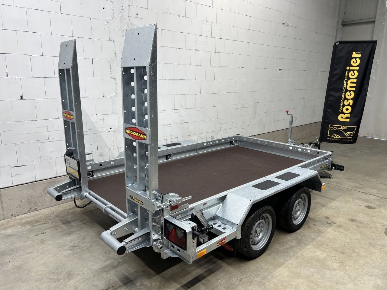 Böckmann BT-ST 3016/35 Maschinentransporter - Remolque plataforma/ Caja abierta: foto 3 Böckmann BT-ST 3016/35 Maschinentransporter - Remolque plataforma/ Caja abierta: foto 3