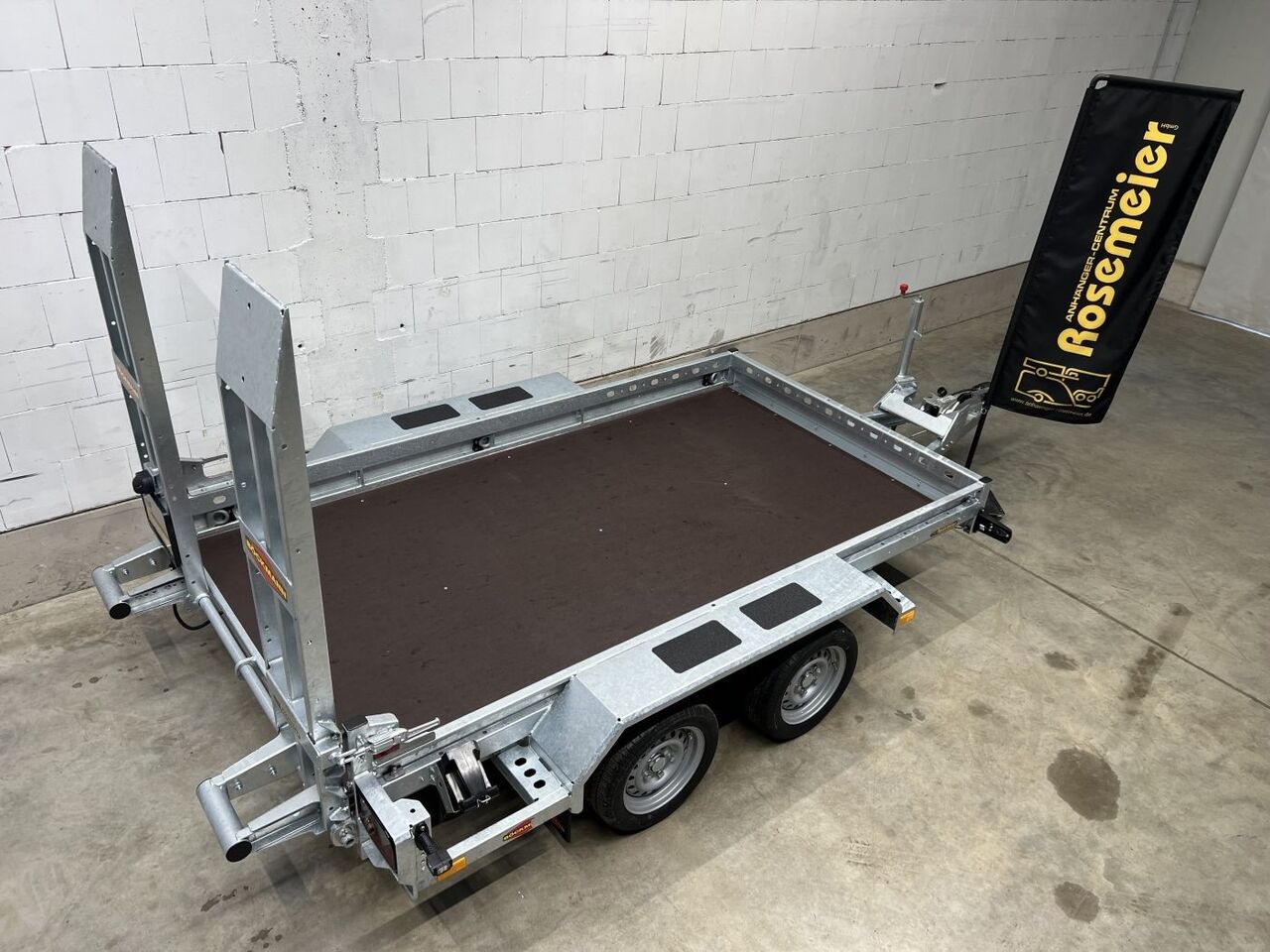 Böckmann BT-ST 3016/35 Maschinentransporter - Remolque plataforma/ Caja abierta: foto 4 Böckmann BT-ST 3016/35 Maschinentransporter - Remolque plataforma/ Caja abierta: foto 4