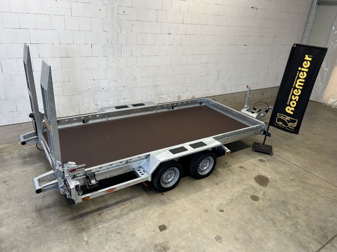 Böckmann BT-ST 4018/35 Maschinentransporter - Remolque plataforma/ Caja abierta: foto 4 Böckmann BT-ST 4018/35 Maschinentransporter - Remolque plataforma/ Caja abierta: foto 4