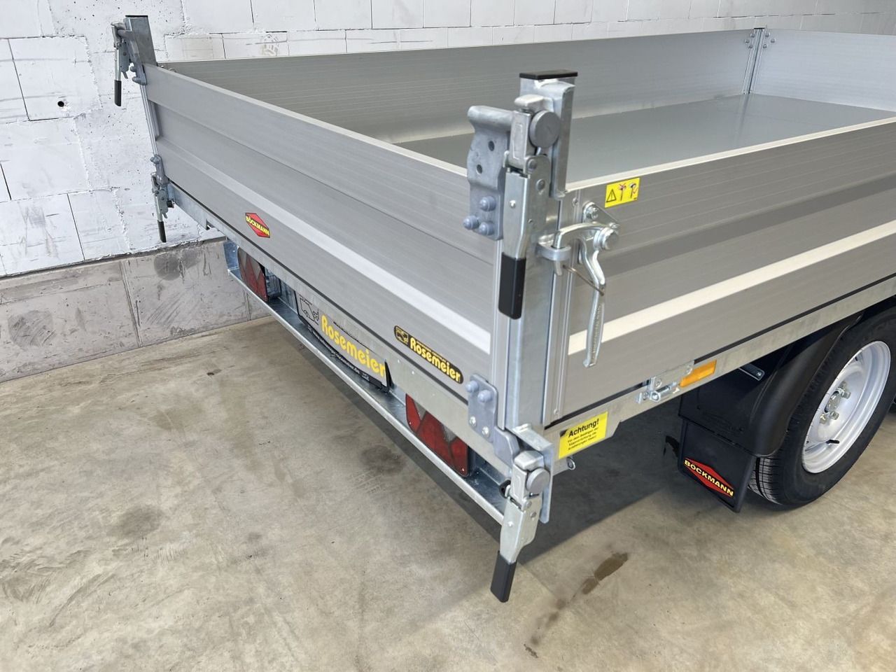 Böckmann DK-AL 3218/27 P Eco Dreiseitenkipper - Volquete remolque: foto 3 Böckmann DK-AL 3218/27 P Eco Dreiseitenkipper - Volquete remolque: foto 3