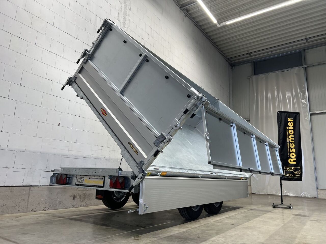 Böckmann DK-AL 3718/35 P Blechaufsatz Dreiseitenkipper - Volquete remolque: foto 4 Böckmann DK-AL 3718/35 P Blechaufsatz Dreiseitenkipper - Volquete remolque: foto 4