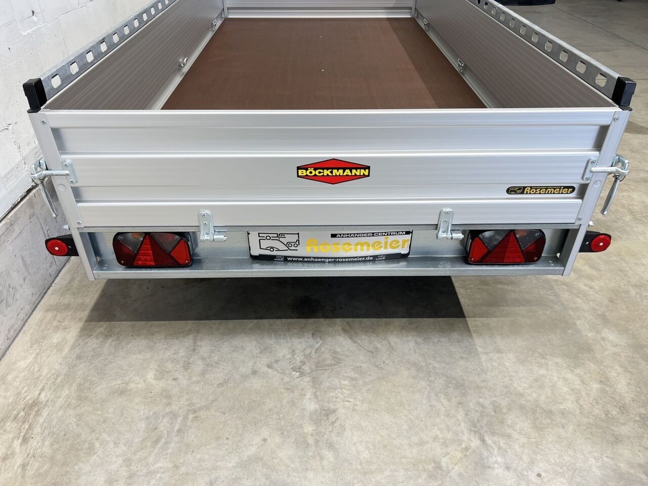 Böckmann TL-AL 3015/20 Eco XXL Profi G Kastenanhänger geb - Remolque de coche: foto 3 Böckmann TL-AL 3015/20 Eco XXL Profi G Kastenanhänger geb - Remolque de coche: foto 3