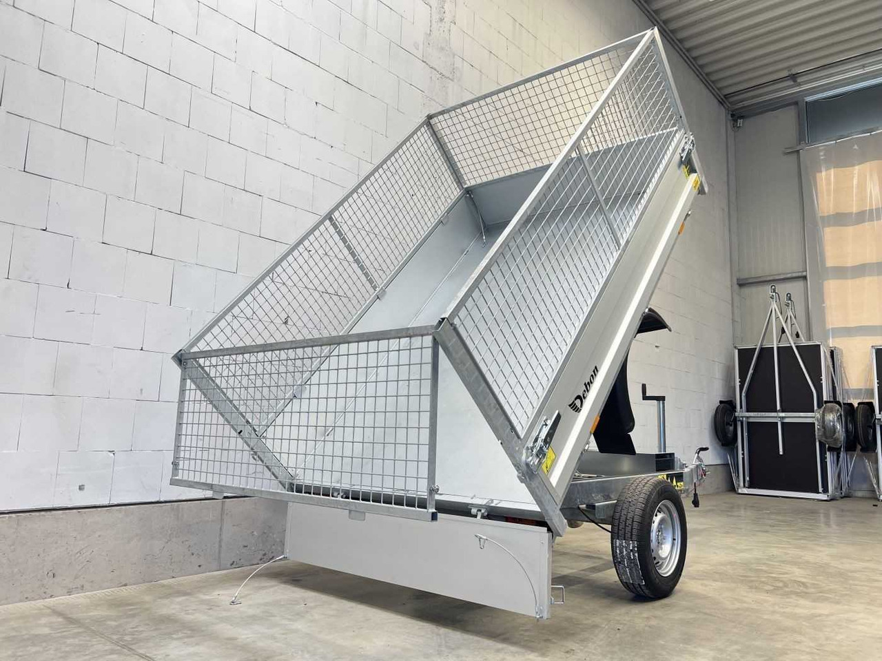 CHEVAL LIBERTE DEBON PW0E Lux 1500 Gitter Rückwärtskipper - Volquete remolque: foto 3 CHEVAL LIBERTE DEBON PW0E Lux 1500 Gitter Rückwärtskipper - Volquete remolque: foto 3