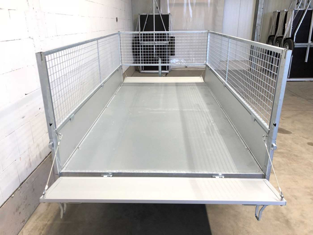 CHEVAL LIBERTE DEBON PW1.2E Lux E-Pumpe Gitter Rückwärtskipper - Volquete remolque: foto 5 CHEVAL LIBERTE DEBON PW1.2E Lux E-Pumpe Gitter Rückwärtskipper - Volquete remolque: foto 5