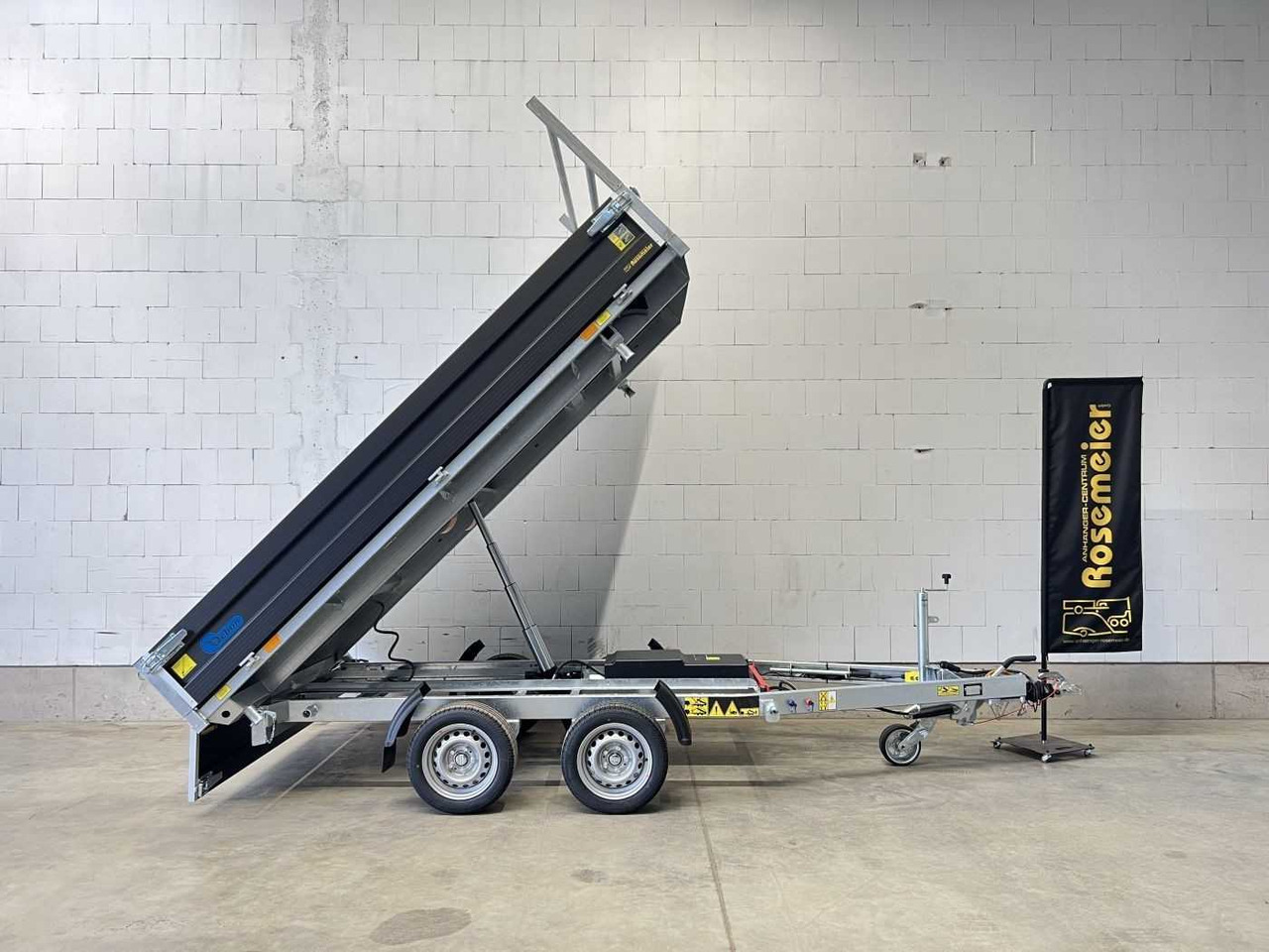 CHEVAL LIBERTE PW3.3E Black Dreiseitenkipper - Volquete remolque: foto 1 CHEVAL LIBERTE PW3.3E Black Dreiseitenkipper - Volquete remolque: foto 1