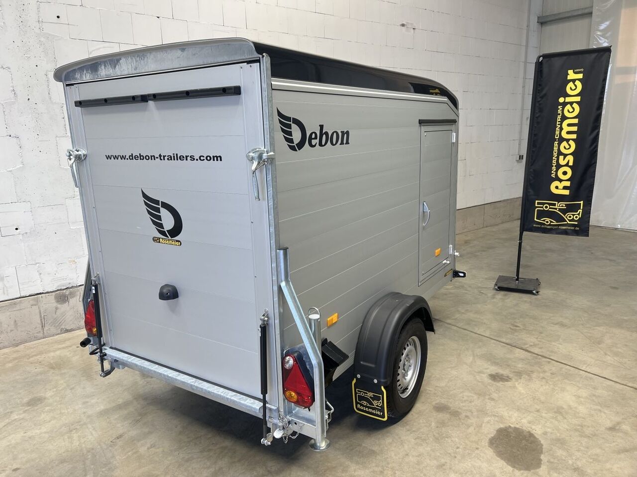 Cheval Liberte Debon C255 Seitentür Kofferanhänger - Caja cerrada remolque: foto 4 Cheval Liberte Debon C255 Seitentür Kofferanhänger - Caja cerrada remolque: foto 4