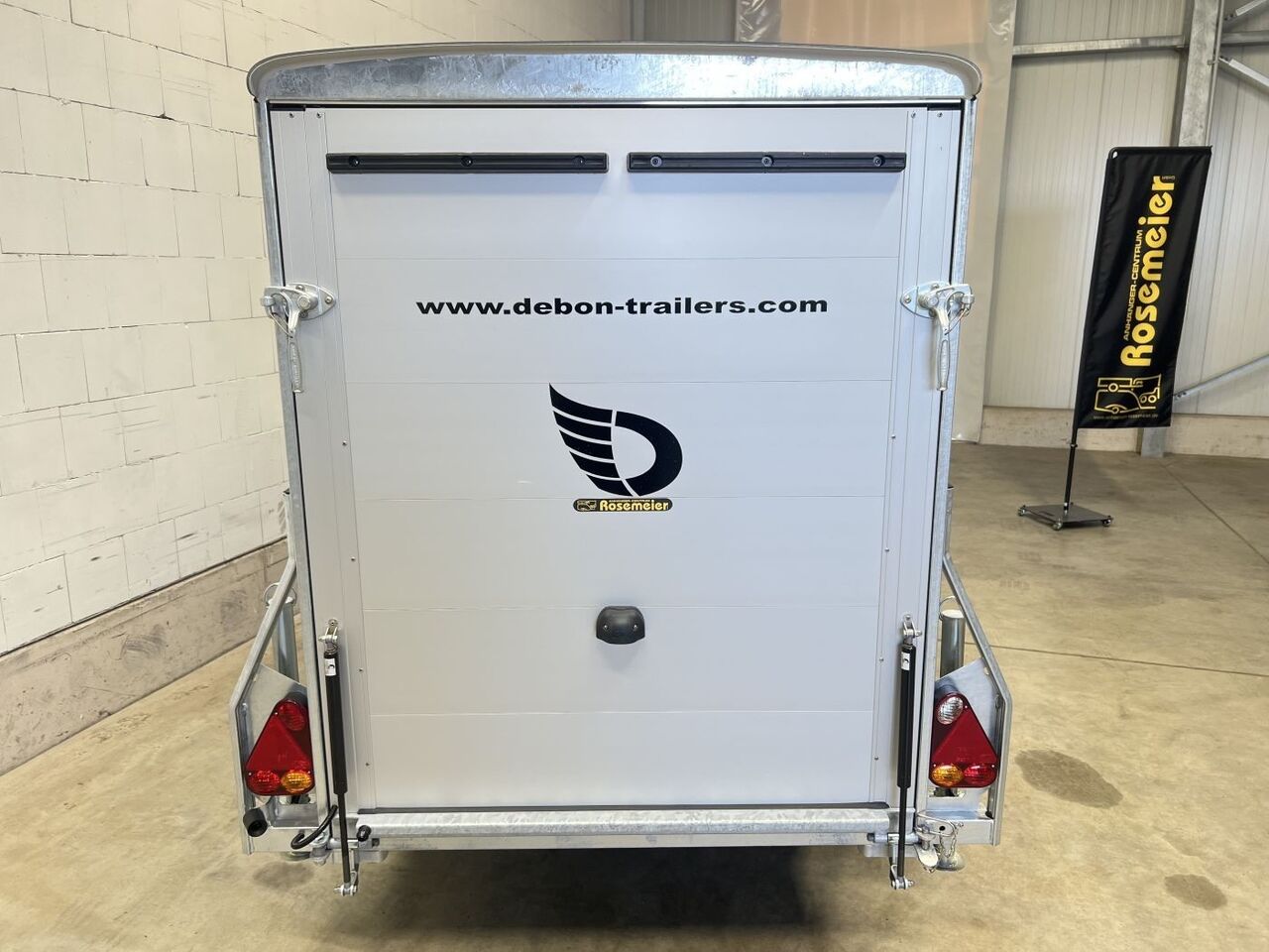 Cheval Liberte Debon C255 Seitentür Kofferanhänger - Caja cerrada remolque: foto 3 Cheval Liberte Debon C255 Seitentür Kofferanhänger - Caja cerrada remolque: foto 3