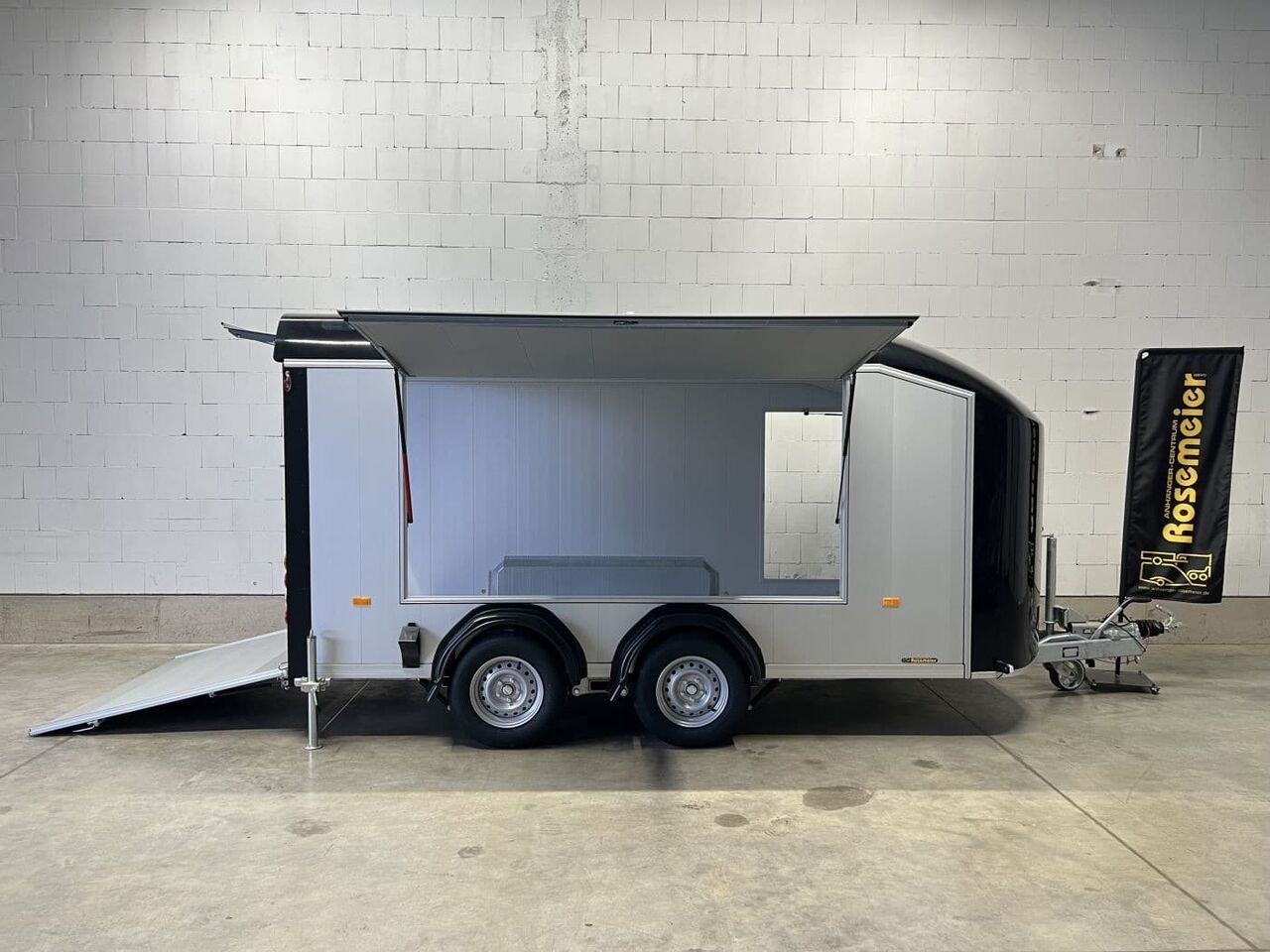 Cheval Liberte Debon C800 Roadster VKL Kofferanhänger - Caja cerrada remolque: foto 1 Cheval Liberte Debon C800 Roadster VKL Kofferanhänger - Caja cerrada remolque: foto 1
