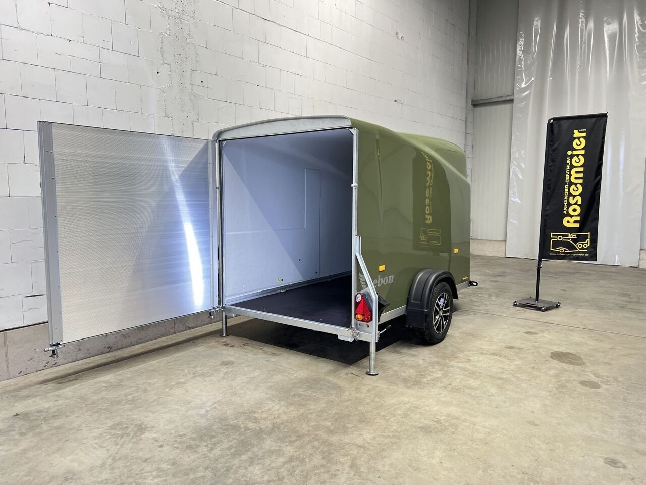 Cheval Liberte Debon Cargo 1300.02 Alu-Felgen Kofferanhänger - Caja cerrada remolque: foto 5 Cheval Liberte Debon Cargo 1300.02 Alu-Felgen Kofferanhänger - Caja cerrada remolque: foto 5